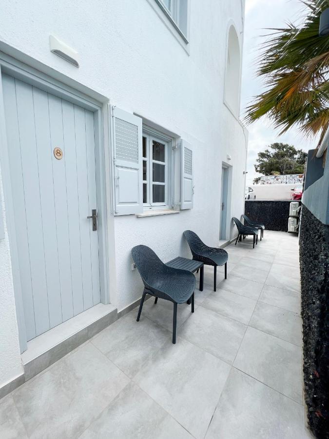 White Lily Suites & Lofts - Adults Only 16 Plus Perivolos  Exteriér fotografie