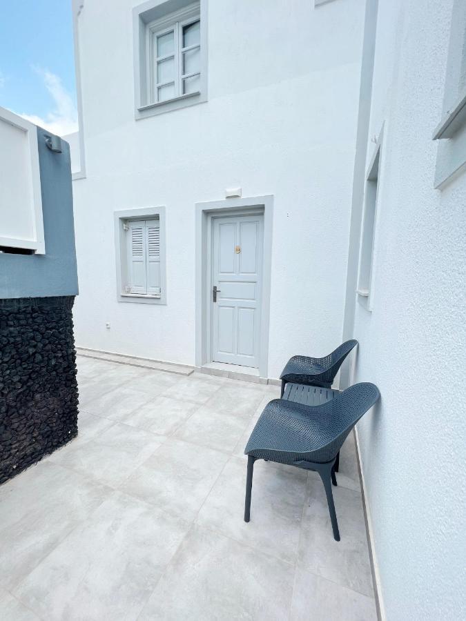 White Lily Suites & Lofts - Adults Only 16 Plus Perivolos  Exteriér fotografie