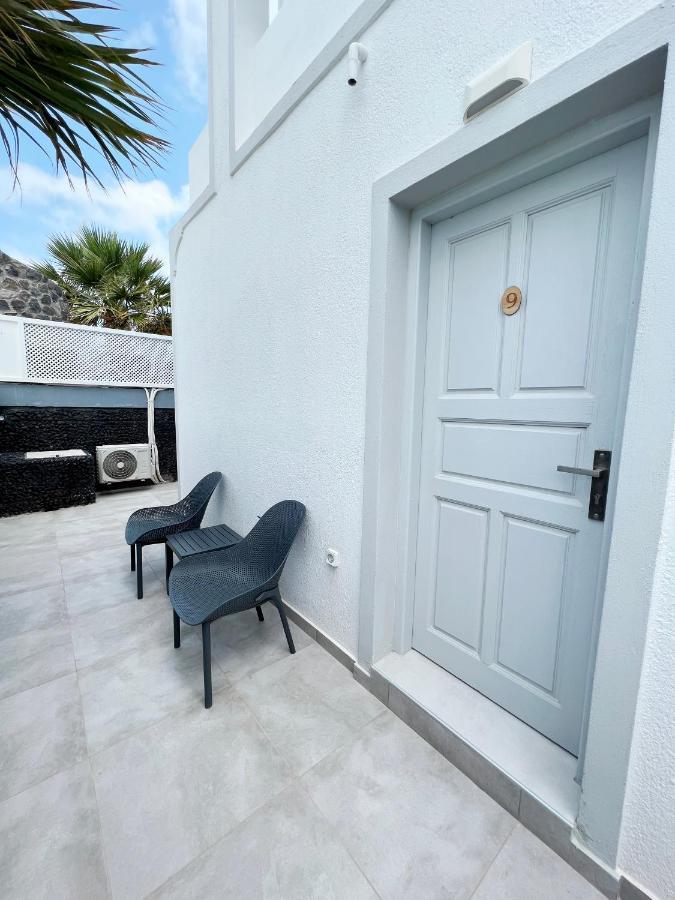 White Lily Suites & Lofts - Adults Only 16 Plus Perivolos  Exteriér fotografie
